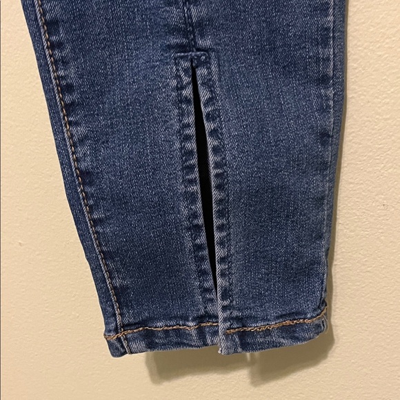 d. jeans Women's Classic Blue Skinny Jeans - Picture 4 of 5